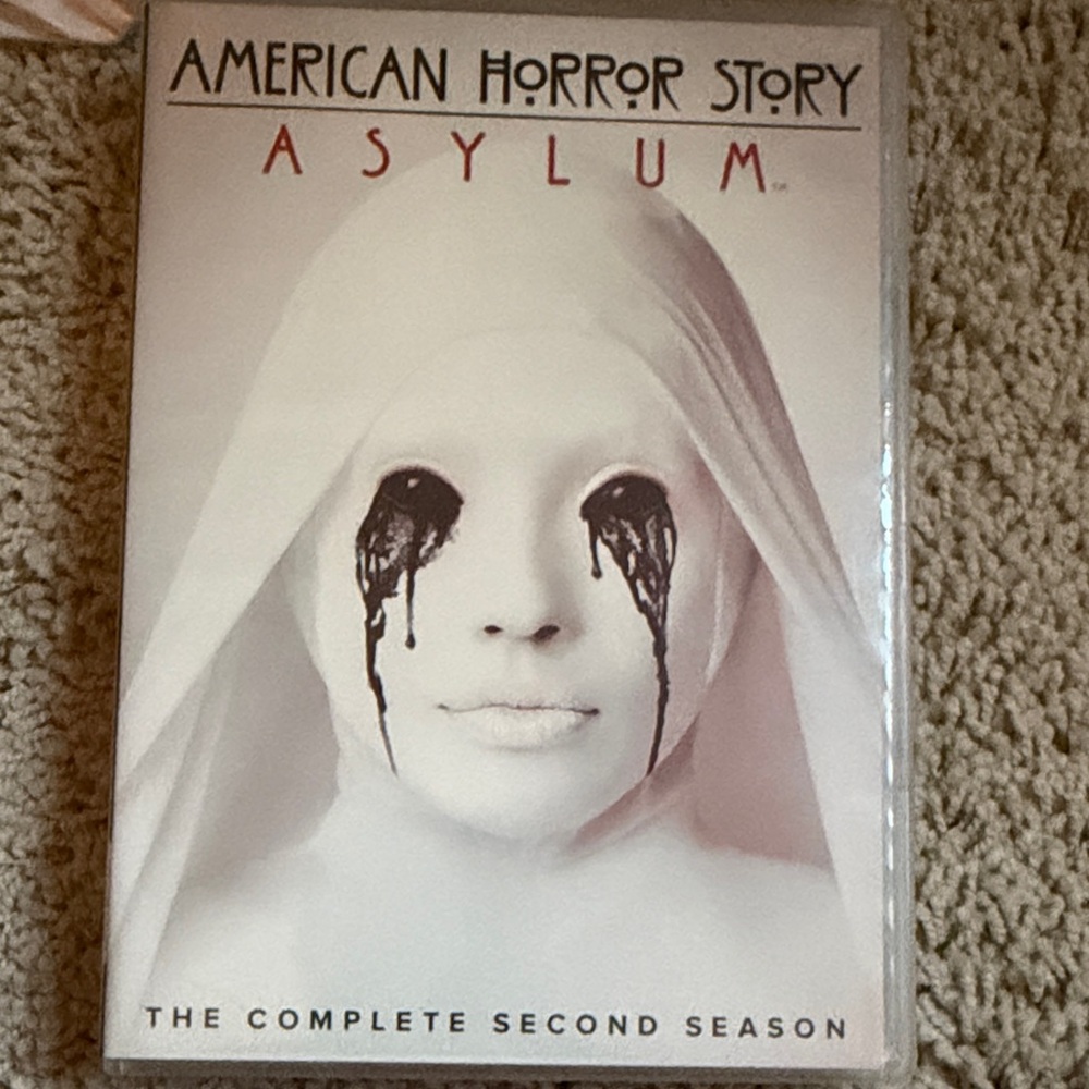 American Horror Story Asylum DVD